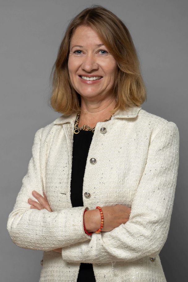 スウェーデン大使の写真